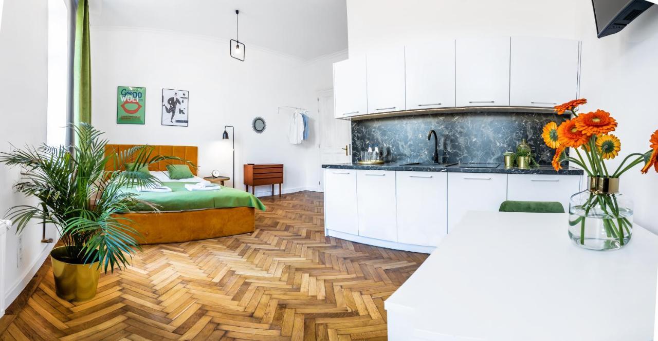 2Bcomfy - Barlickiego Apartment Bielsko-Biala Bagian luar foto