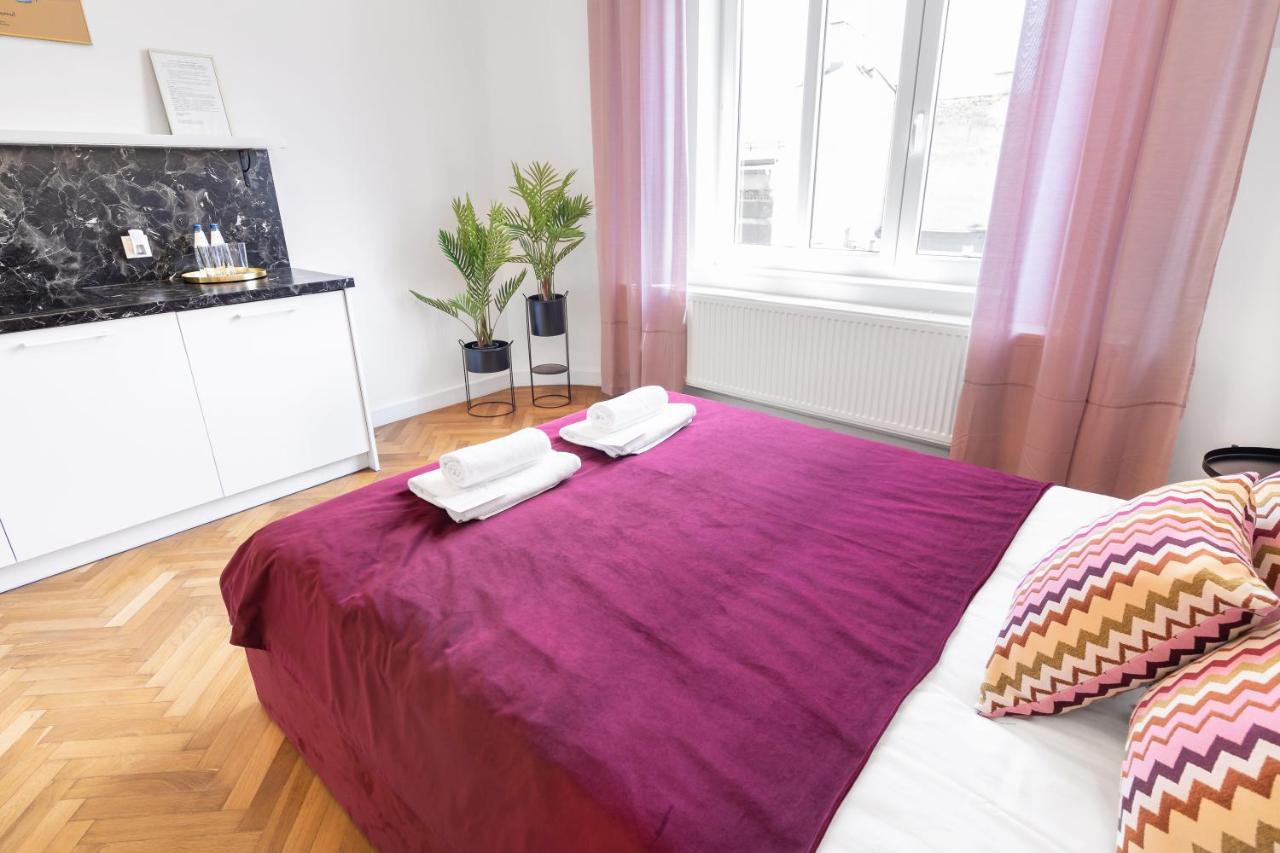 2Bcomfy - Barlickiego Apartment Bielsko-Biala Bagian luar foto