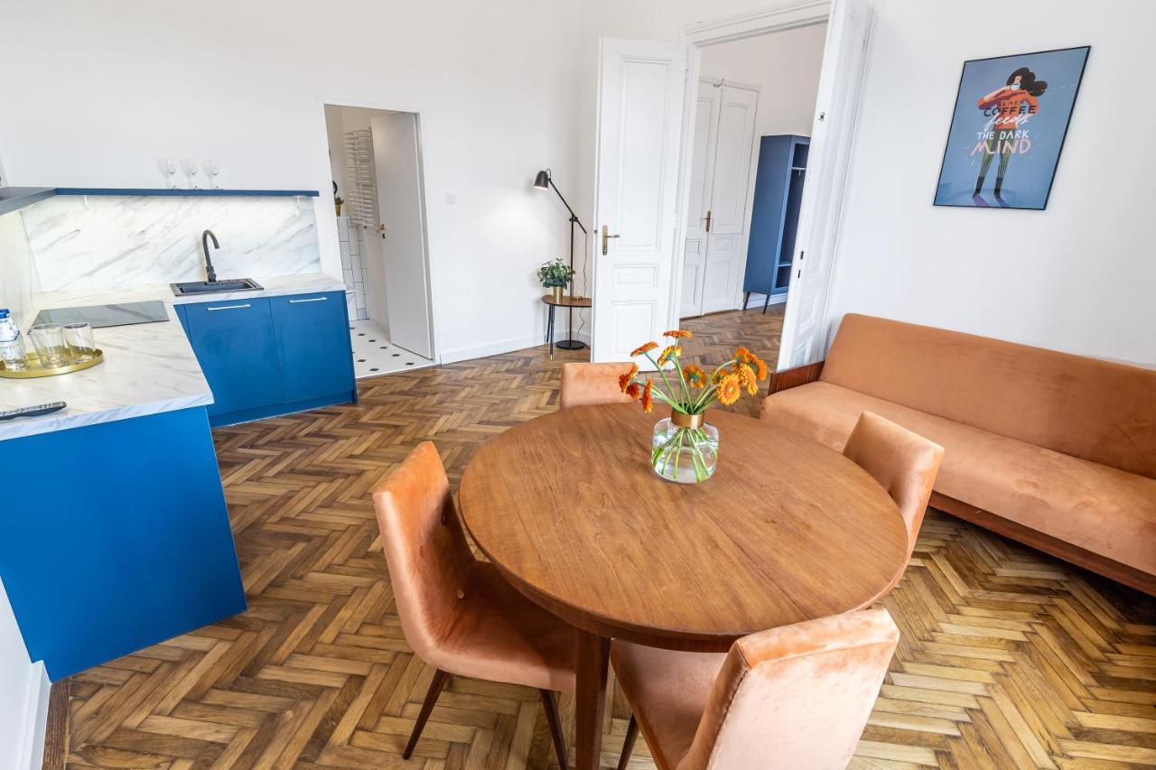 2Bcomfy - Barlickiego Apartment Bielsko-Biala Bagian luar foto