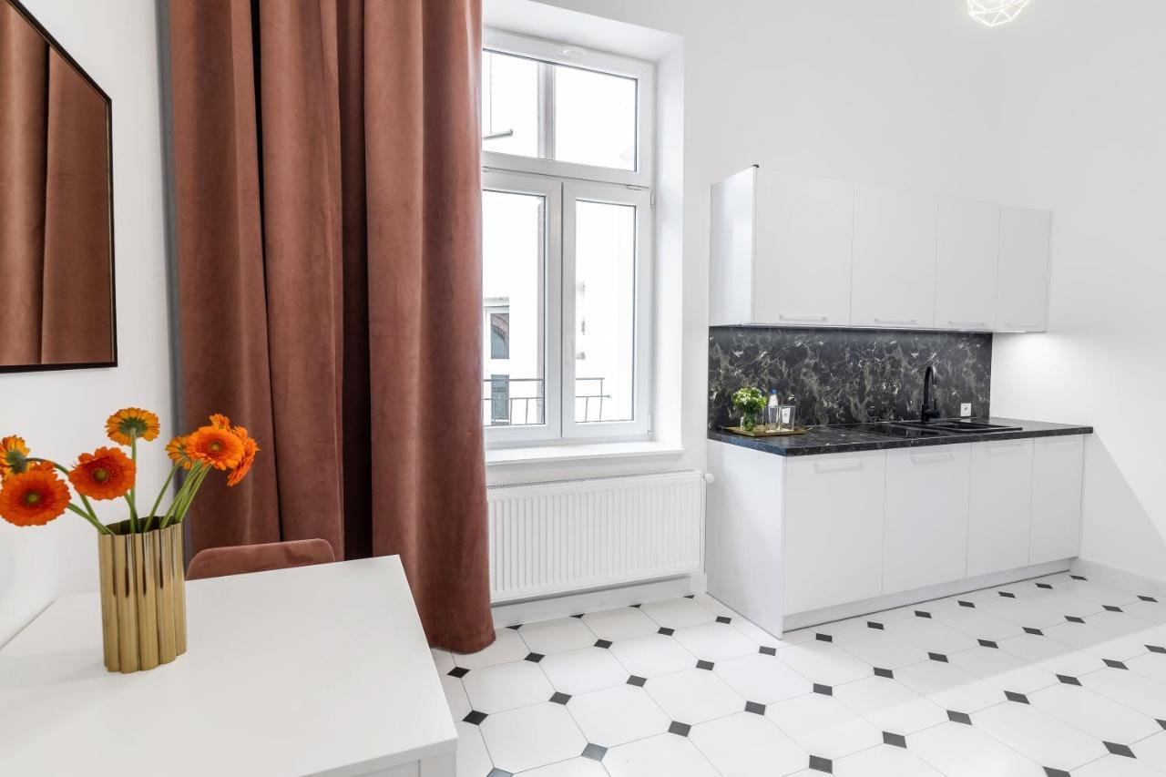 2Bcomfy - Barlickiego Apartment Bielsko-Biala Bagian luar foto